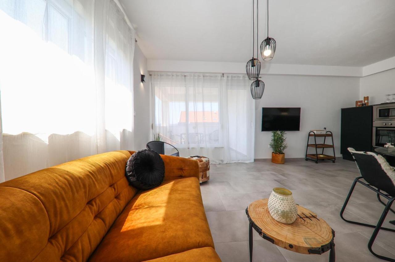 Apartment Nero Zadar Exterior photo