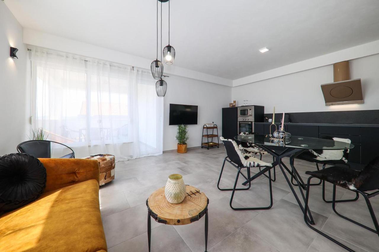Apartment Nero Zadar Exterior photo